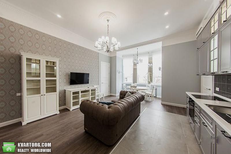 Rent out 3-room apartment. Киев,  Шелковичная — photo 3