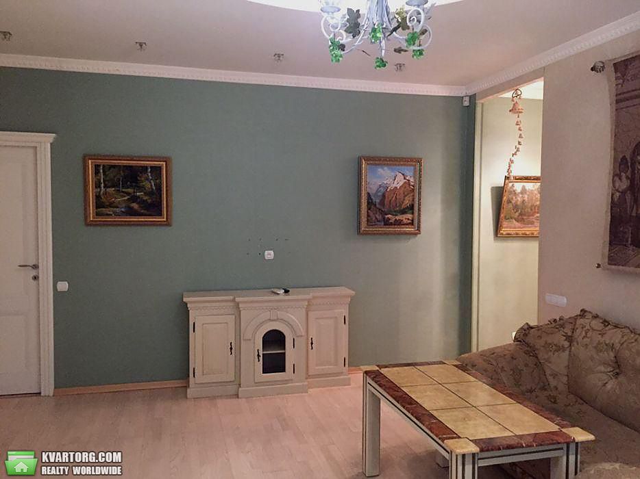 Rent out 3-room apartment. Киев,  Питерская — photo 8