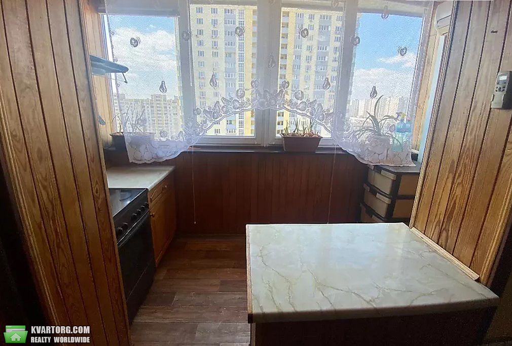 Sell 2-room apartment. Киев,  Радунская — photo 3