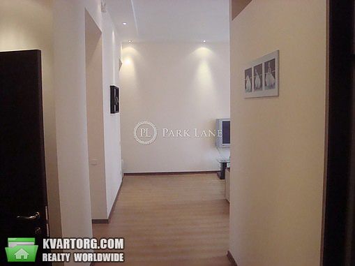 Rent out 3-room apartment. Киев,  Саксаганского — photo 9