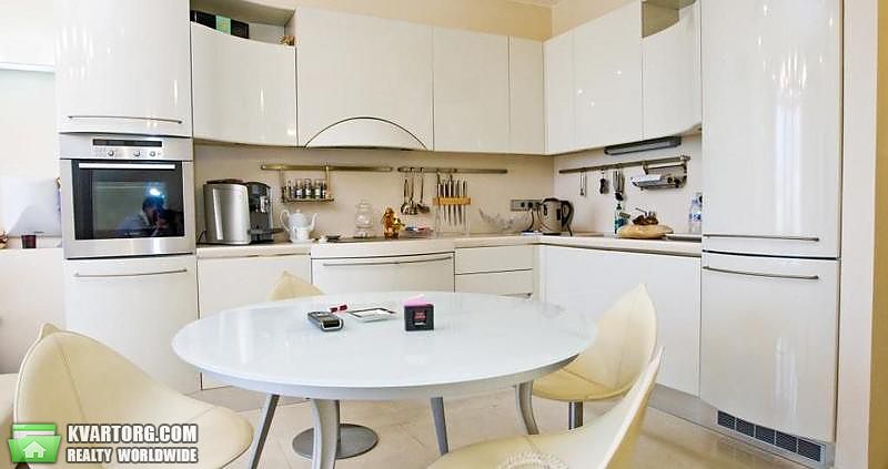 Sell 2-room apartment. Киев,  Жилянская — photo 9