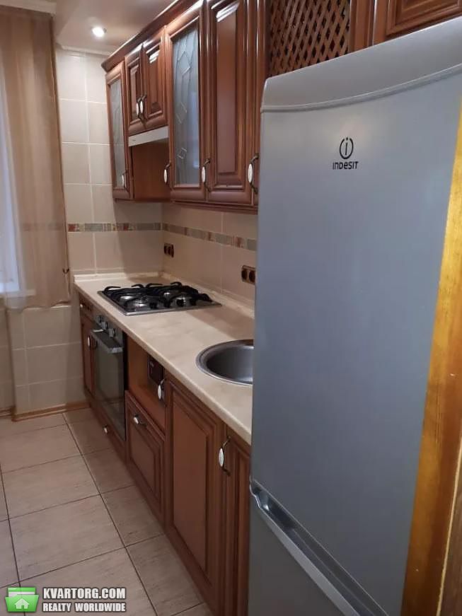 Rent out 3-room apartment. Киев,  Дмитриевская — photo 4