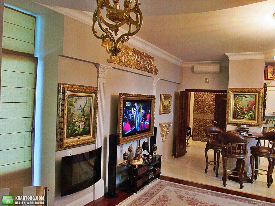 Rent out 2-room apartment. Киев,  Зверинецкая — photo 3