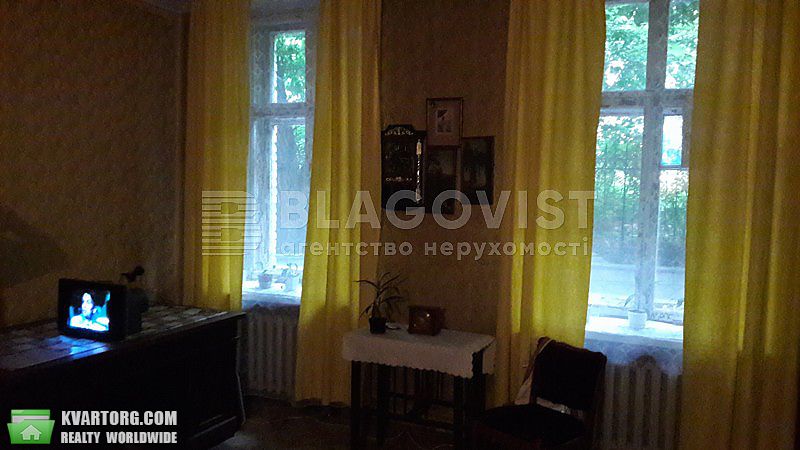 Sell 2-room apartment. Киев,  Никольско-Ботаническая — photo 3