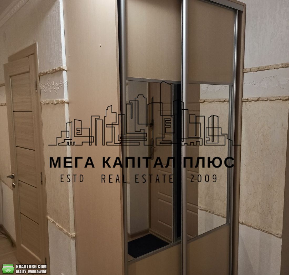 Rent out 1-room apartment. Киев, Верховинна — photo 7