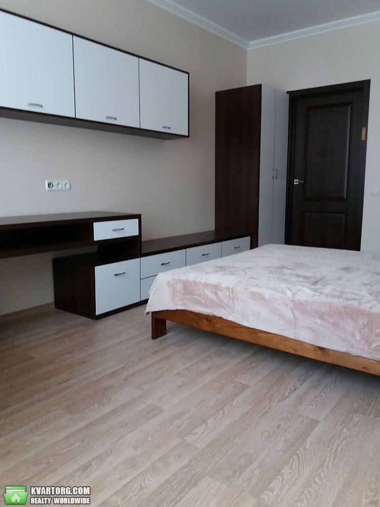 Rent out 1-room apartment. Киев, Ломоносова — photo 2
