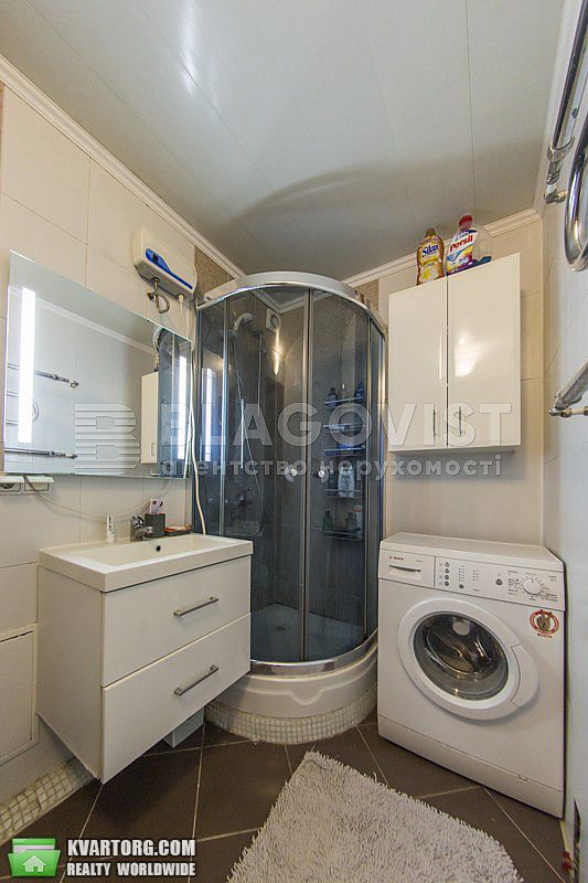 Sell 3-room apartment. Киев,  Щорса — photo 4