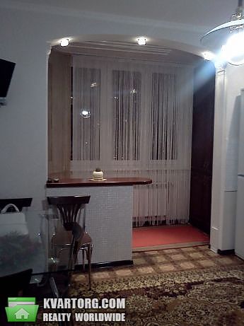 Rent out 2-room apartment. Киев,  Чавдар — photo 3