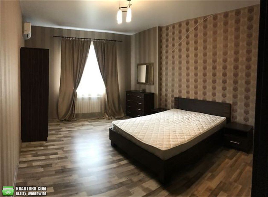 Rent out 3-room apartment. Киев,  Туманяна — photo 3