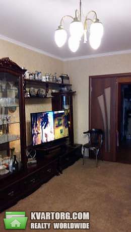 Sell 4-room apartment. Киев,  Уборевича — photo 1