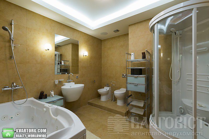Sell 4-room apartment. Киев,  Щорса — photo 6