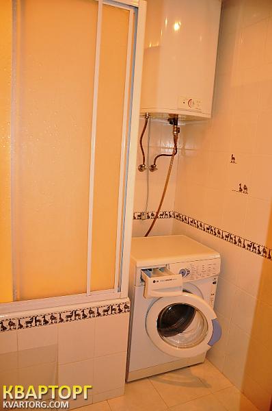 Rent out 2-room apartment. Киев, Григоренко Петра просп. — photo 1