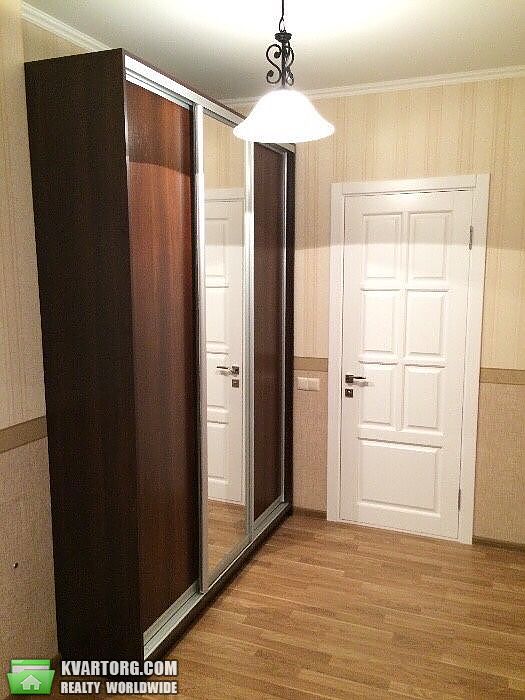 Rent out 2-room apartment. Киев,  Ломоносова — photo 1