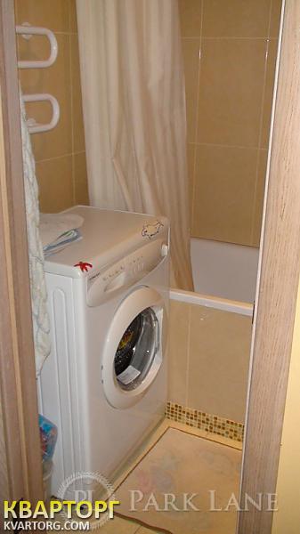 Sell 3-room apartment. Киев,  Святошинская пл — photo 5