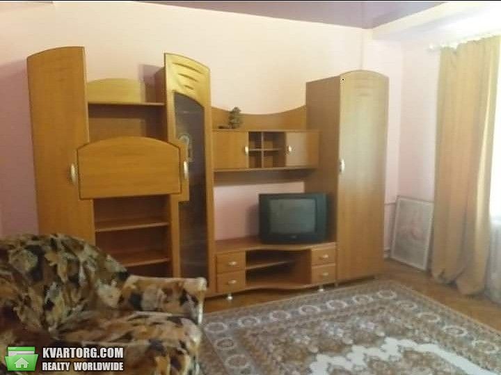 Rent out 1-room apartment. Киев,  Русановская наб — photo 2