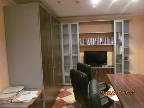 Sell office. Киев, Дружбы Народов бульв. — photo 1
