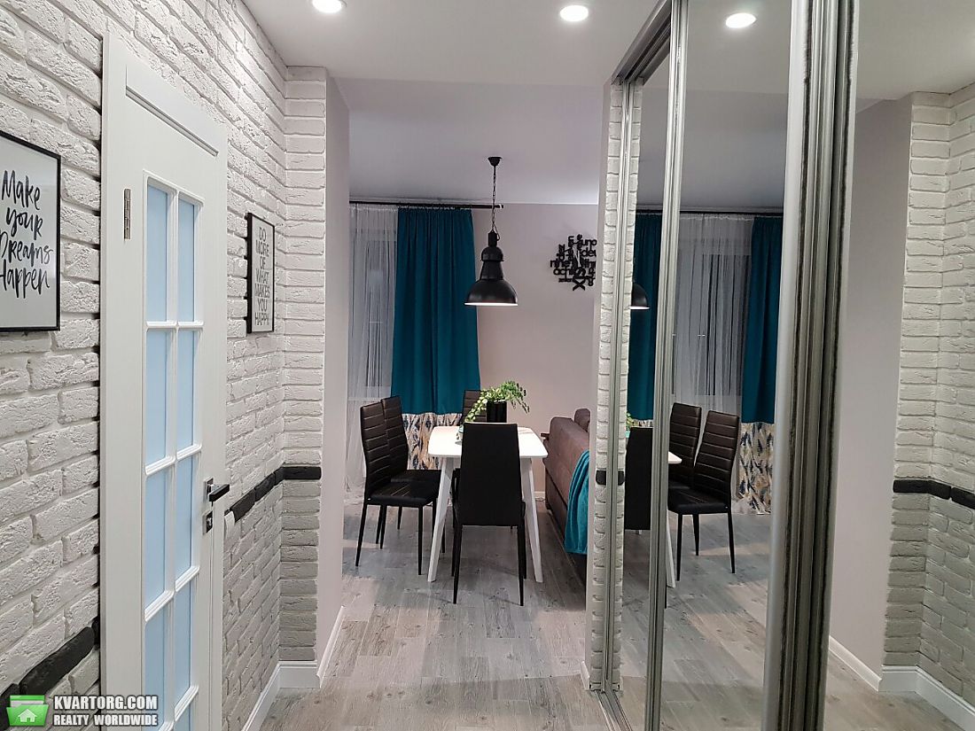 Sell 2-room apartment. Киев, Волошковая — photo 5