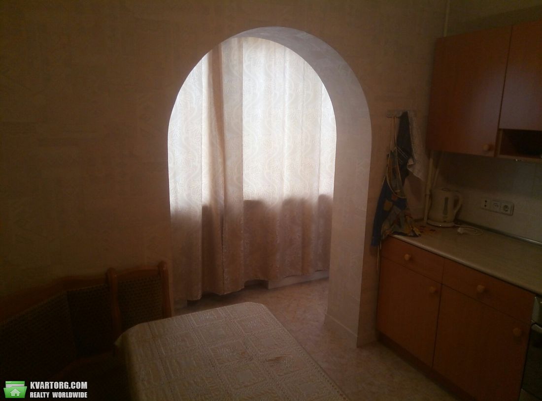 Rent out 1-room apartment. Киев,  Западынская — photo 5
