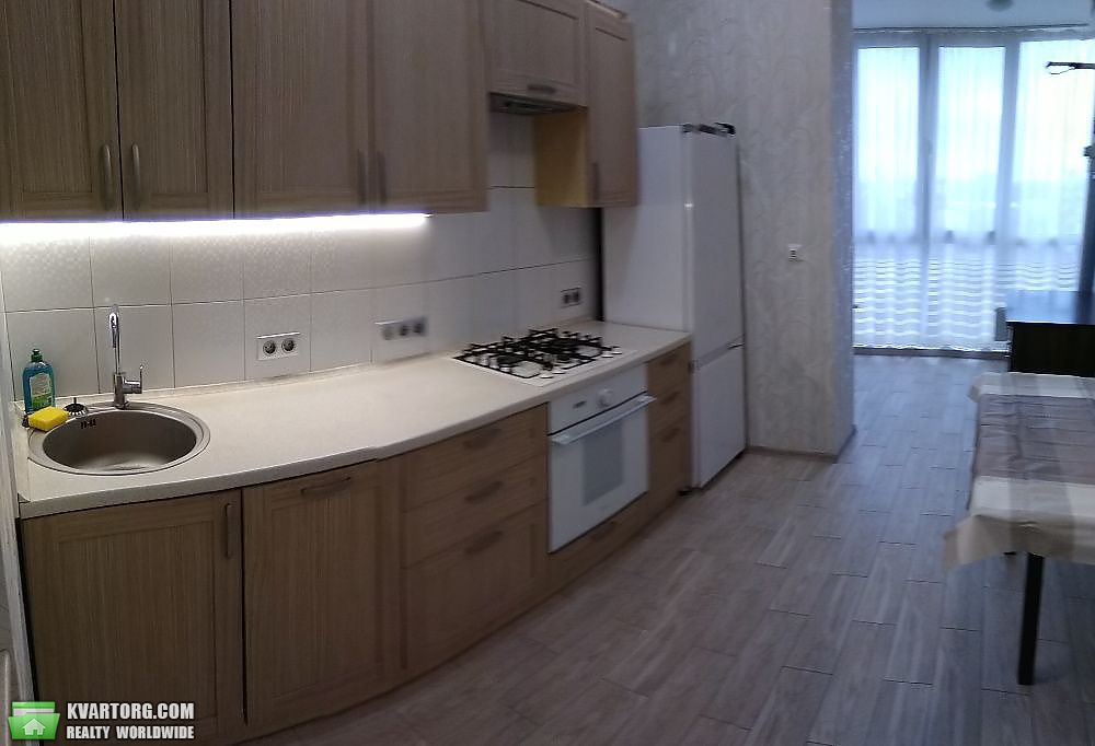 Rent out 1-room apartment. Киев,  Садовая — photo 2