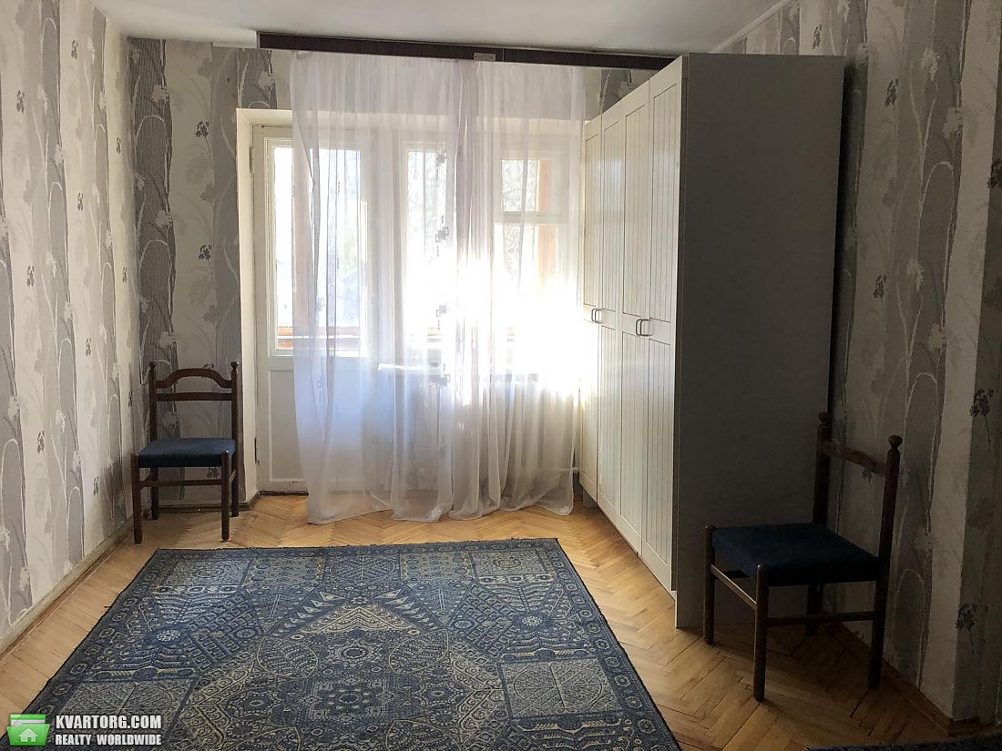 Rent out 1-room apartment. Киев,  Фрунзе — photo 1