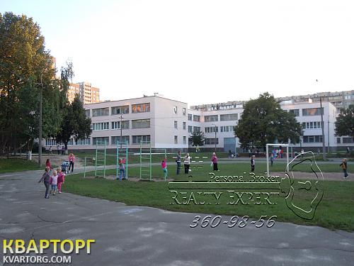 Sell 1-room apartment. Киев,  Жмеринская — photo 4