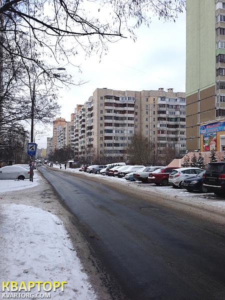 Rent out office. Киев, Стуса — photo 1