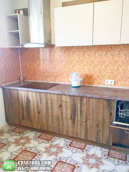 Rent out 3-room apartment. Киев,  Борщаговская — photo 1