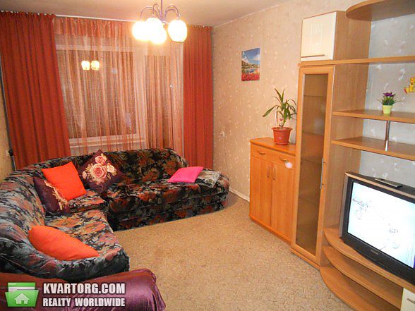 Rent out 2-room apartment. Харьков, Гвардейцев Широнинцев — photo 1