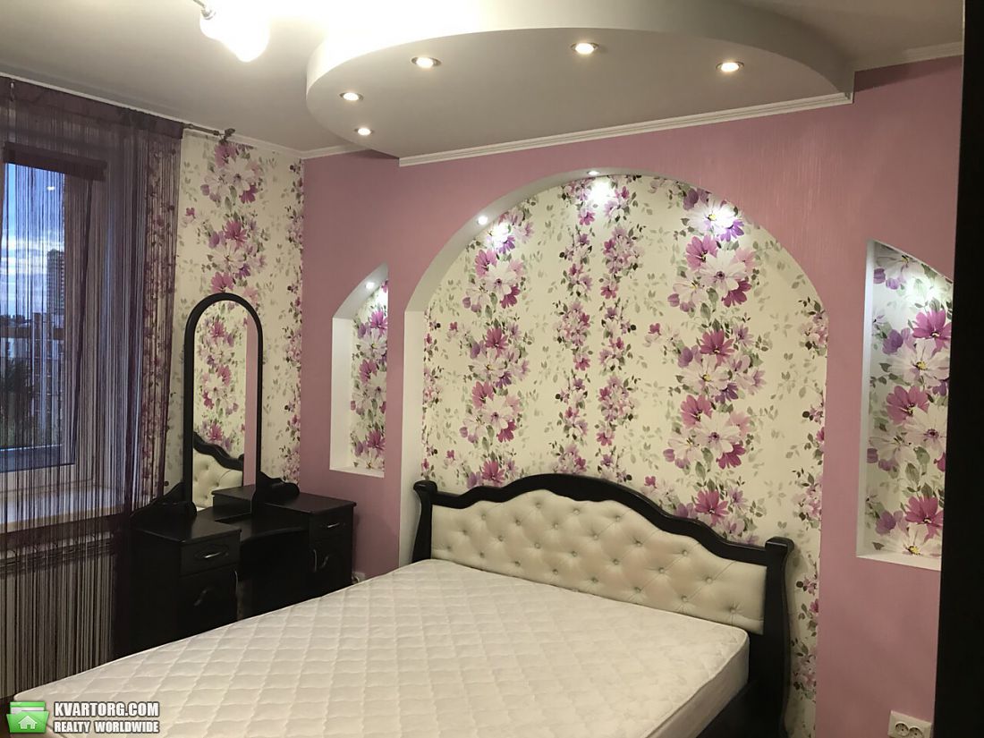 Rent out 3-room apartment. Киев,  Борщаговская — photo 6