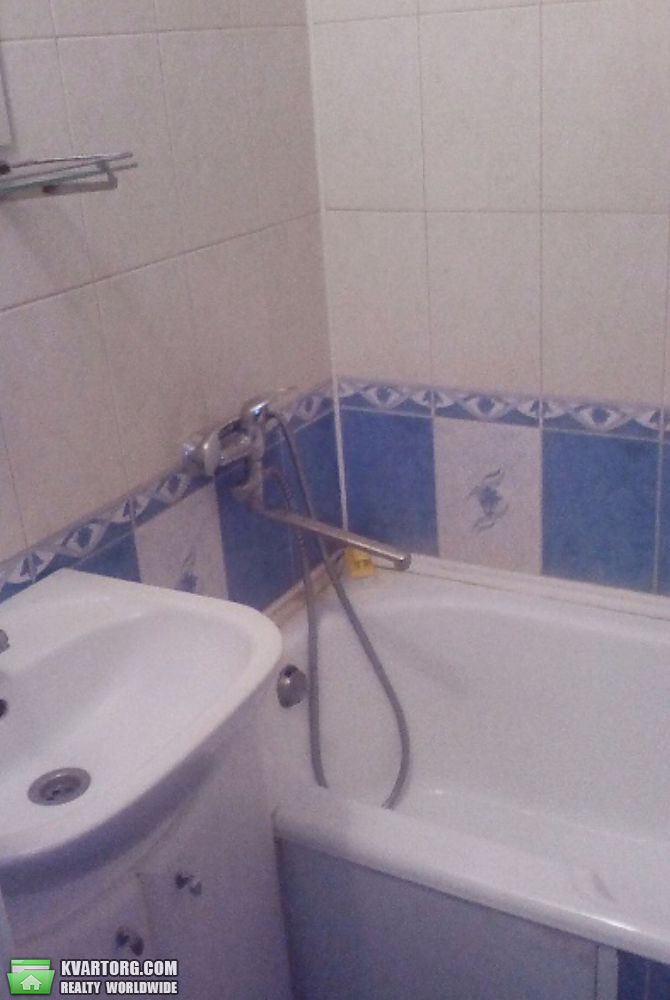 Rent out 1-room apartment. Киев,  Драгоманова — photo 4