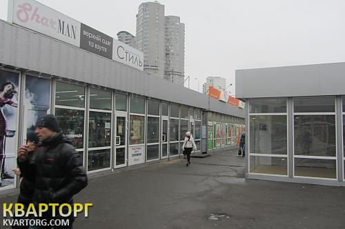 Rent out shop. Киев, ул.Гришка — photo 1