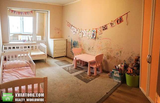 Sell 3-room apartment. Киев,  Срибнокильская — photo 6
