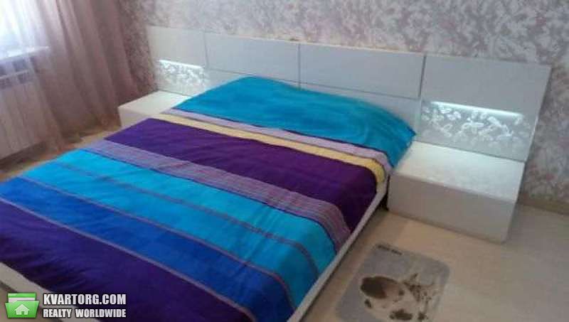 Sell 3-room apartment. Киев, Урловская — photo 9