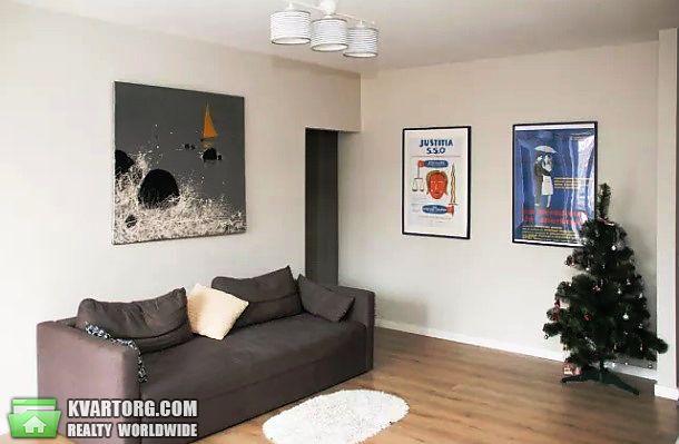 Sell 3-room apartment. Киев,  Уманская — photo 1