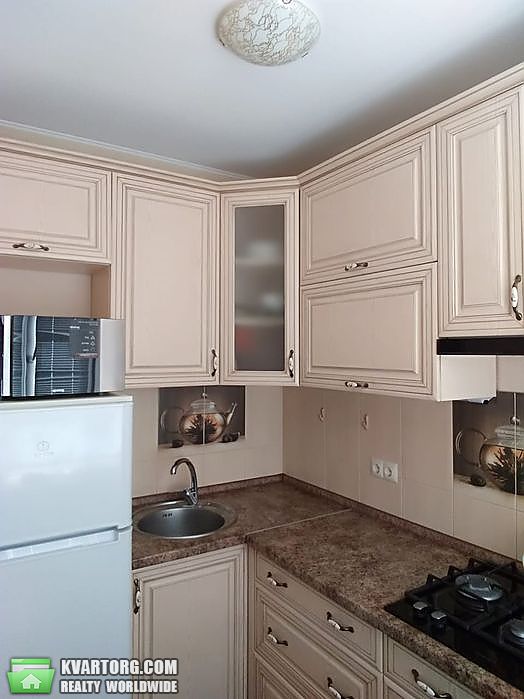 Sell 1-room apartment. Киев,  Волынская — photo 2