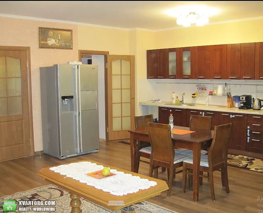 Rent out 3-room apartment. Киев, Ахматовой Анны — photo 1