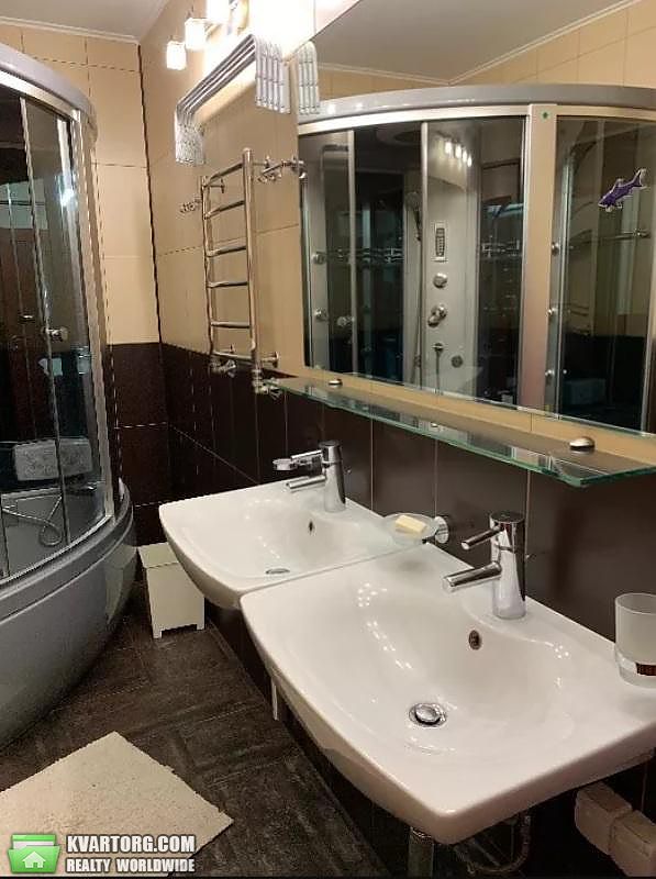 Rent out 3-room apartment. Киев,  Паньковская — photo 7