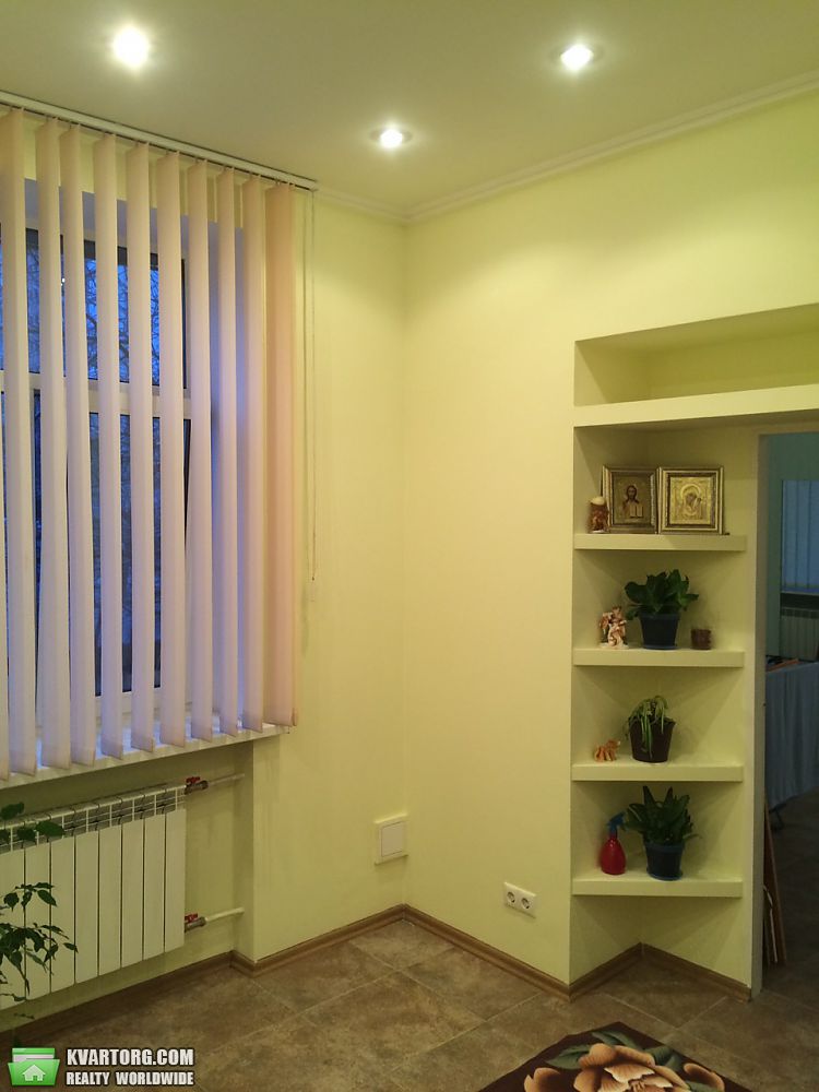 Sell 3-room apartment. Киев,  Ялтинская — photo 5
