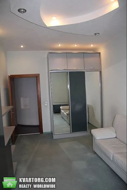 Sell 3-room apartment. Киев,  Срибнокильская — photo 9