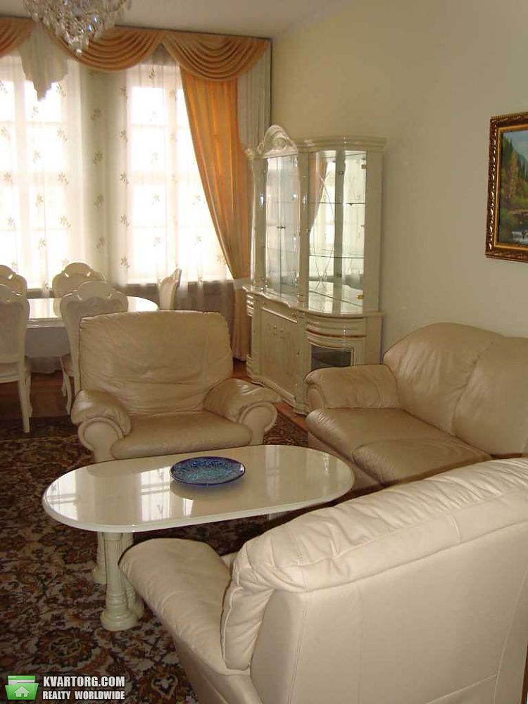 Rent out 3-room apartment. Киев, Богомольца — photo 2