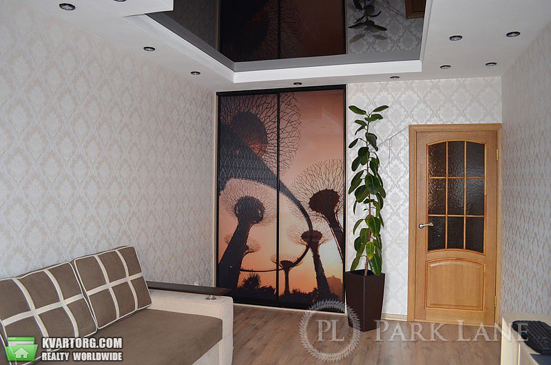 Sell 3-room apartment. Киев,  Воскресенская — photo 4