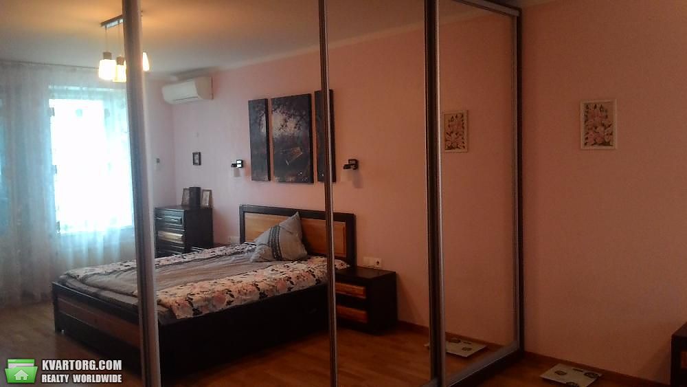 Sell 2-room apartment. Киев,  Ломоносова — photo 3