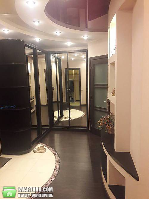 Rent out 2-room apartment. Киев,  Голосеевская — photo 1