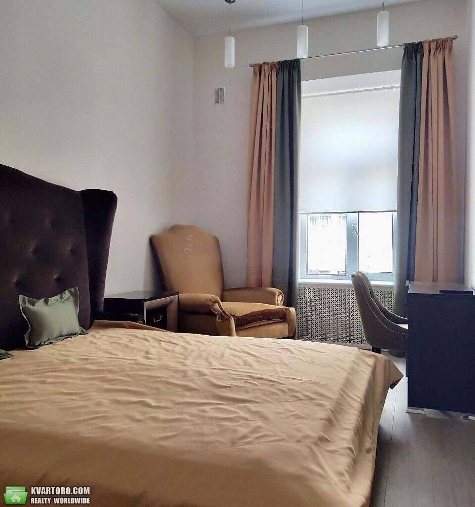 Rent out 2-room apartment. Киев,  Софиевская — photo 4