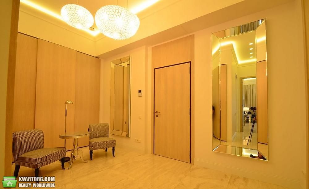 Rent out 2-room apartment. Киев,  Голосеевский пр — photo 2