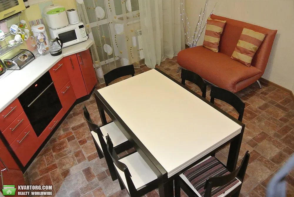 Sell 3-room apartment. Киев, Амосова — photo 1