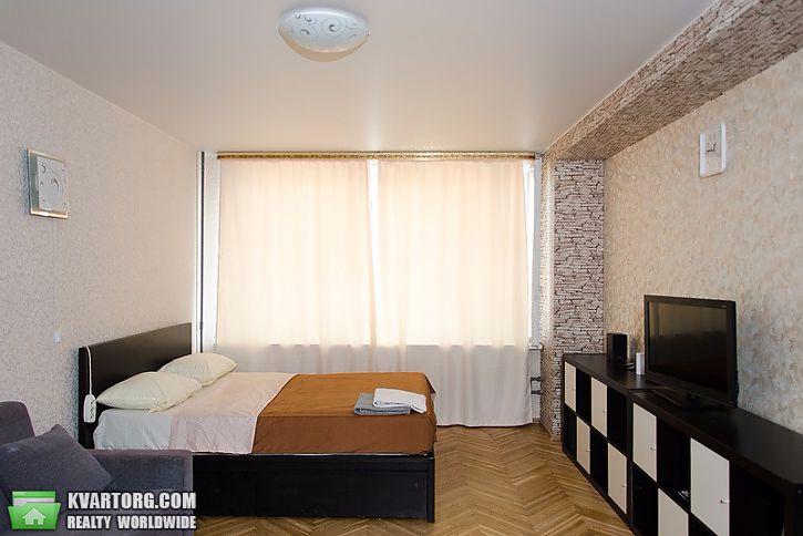 Rent out 2-room apartment. Днепропетровск, Проспект Яворницкого — photo 4