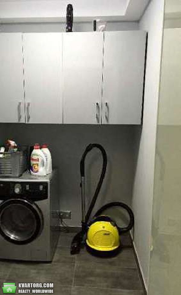 Sell 3-room apartment. Киев,  Срибнокильская — photo 10