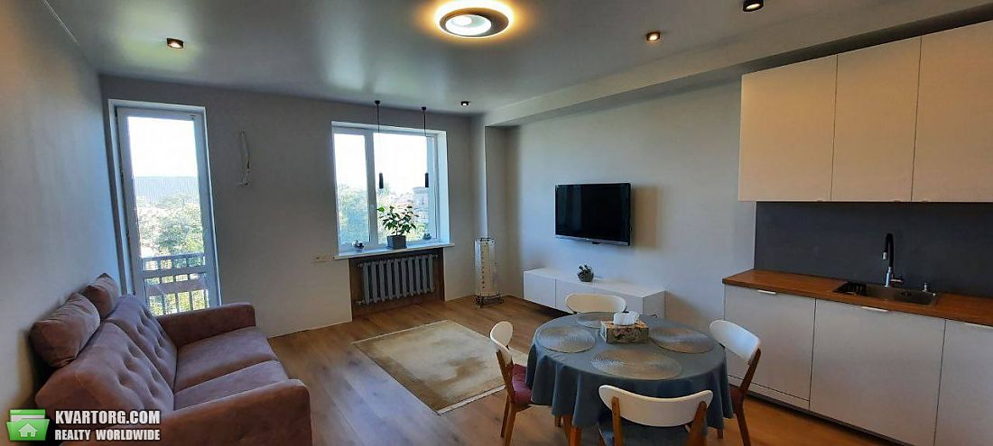 Sell 3-room apartment. Днепропетровск,  Суворова — photo 1