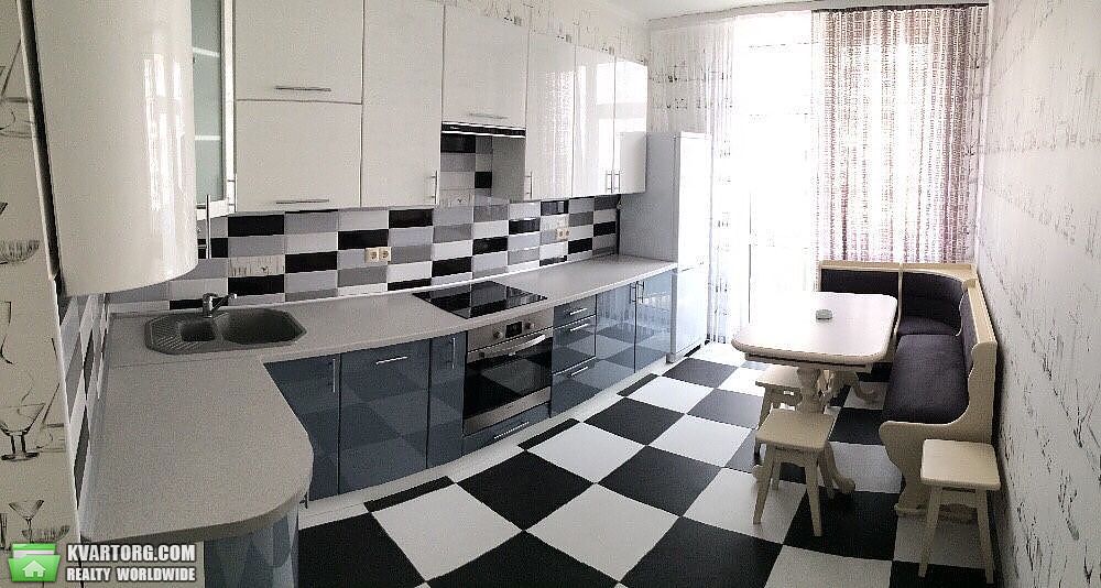 Rent out 2-room apartment. Киев,  Ломоносова — photo 4